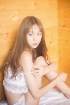 美丽小蜜桃